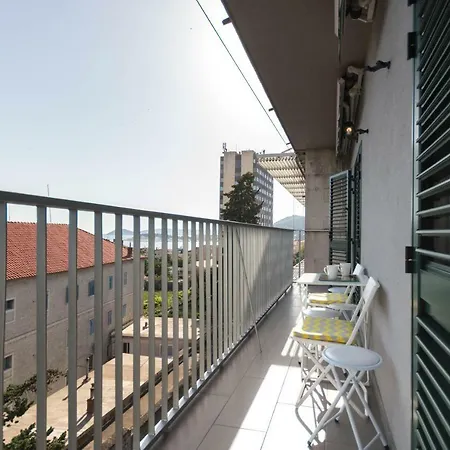 Luxury Lucy In Center With Amazing Sea-view Split